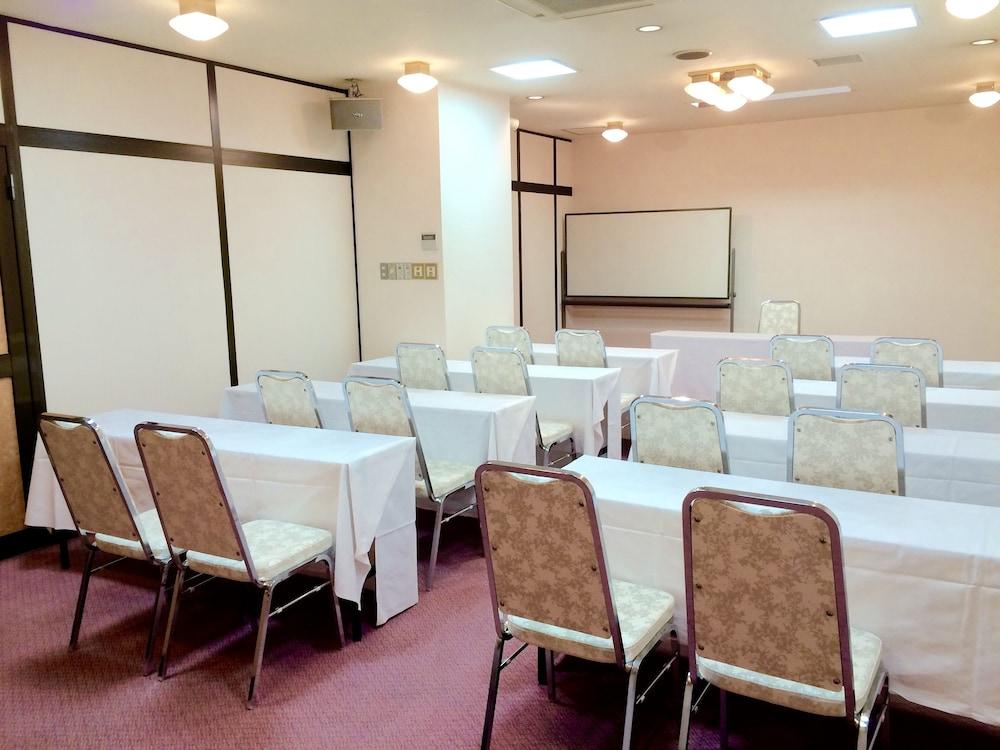 Koriyama Washington Hotel מראה חיצוני תמונה